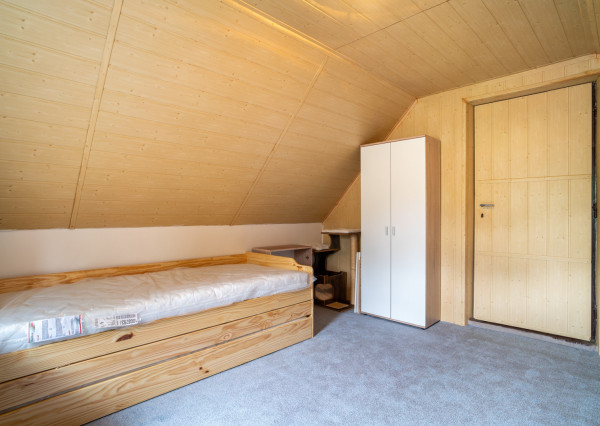 VÝRAZNÁ ZĽAVA: Na predaj záhradná chata s výhľadom na golfové ihrisko v Skalici