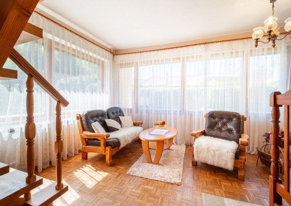 Na predaj 6-izbový rodinný dom v obci Podkriváň