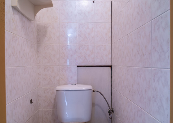 Na predaj priestranný 3-izbový byt s loggiou v centre Stupavy