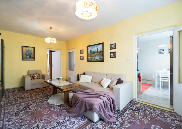 Na predaj 4-izbový byt vo Vrbovom