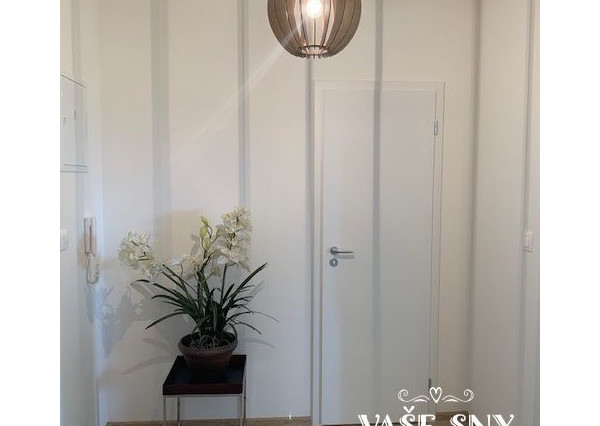 Na prenájom nový, zariadený 2izb byt na ul. Za Liptovskou v Trenčíne.