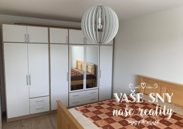 Na prenájom nový, zariadený 2izb byt na ul. Za Liptovskou v Trenčíne.