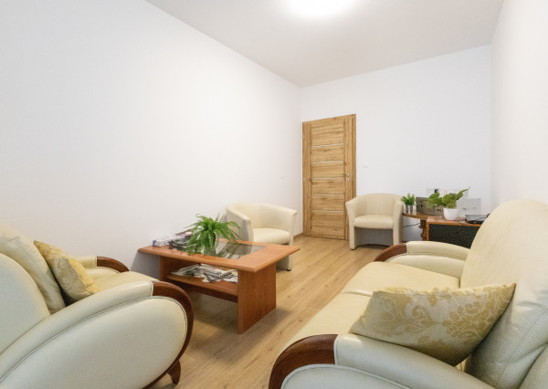 Na prenájom 3-izbový byt v centre mesta Dunajská Streda