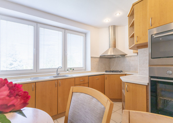 Na prenájom 3-izbový byt v Šamoríne