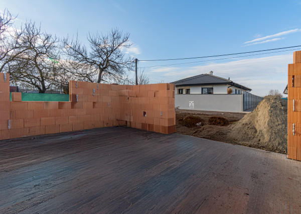 Na predaj novostavba 4-izbového rodinného domu v ŠTANDARDE v obci Kyselica