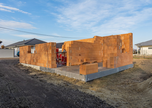 Na predaj novostavba 4-izbového rodinného domu v ŠTANDARDE v obci Kyselica