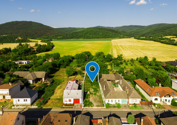 Na predaj slnečný stavebný pozemok v obci Nová Ves nad Váhom