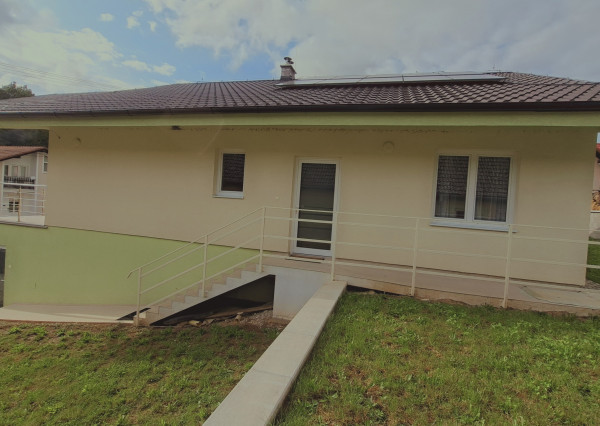 Na prenájom neobývaný rodinný dom v obci Cimenná