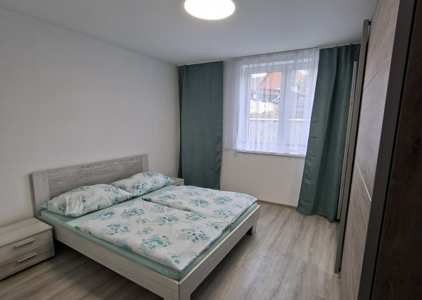 Na prenájom neobývaný rodinný dom v obci Cimenná