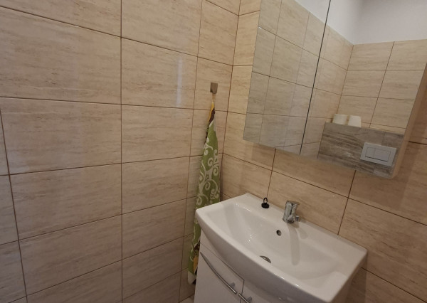 Na prenájom neobývaný rodinný dom v obci Cimenná