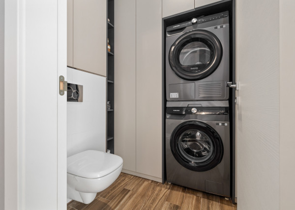 Na prenájom dizajnový 3-izbový byt so 45m2 terasou v Stupave