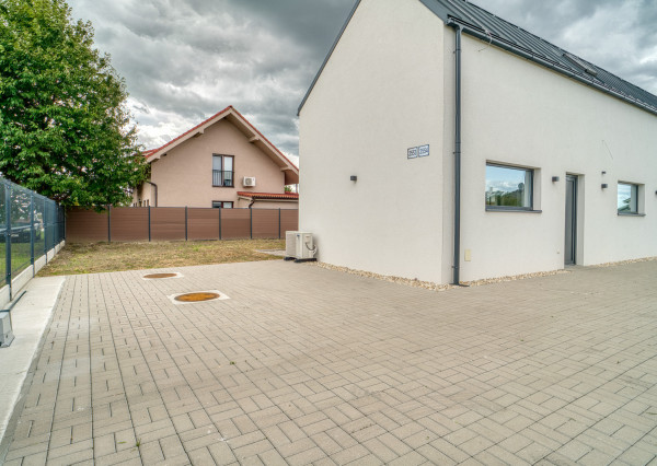 Na predaj 3-izbový rodinný dom pri jazere Nové Košariská