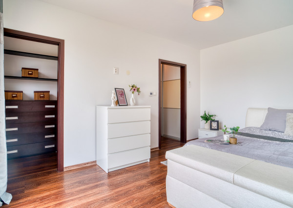 Na predaj 4-izbový rodinný dom v obci Gajary