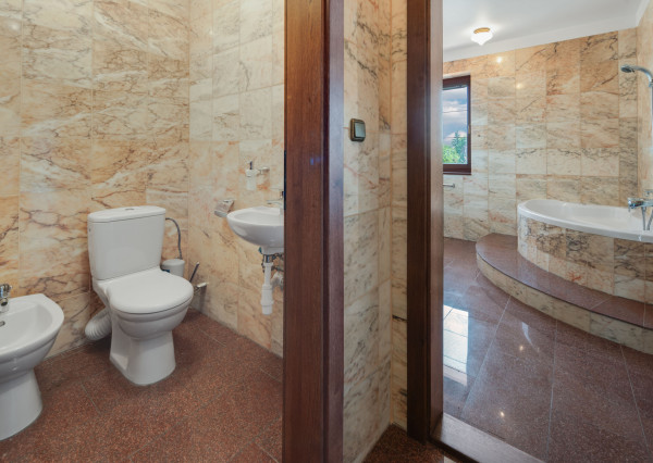 Na predaj 6-izbové rodinné sídlo v Šamoríne