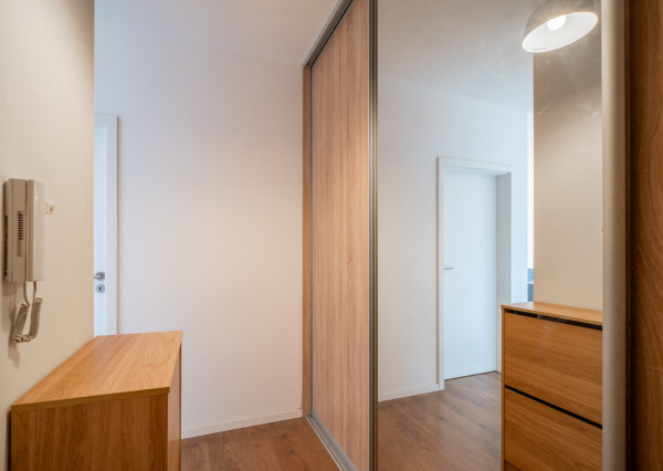 Na prenájom 2-izbový byt v Bratislave - mestská časť Ružinov