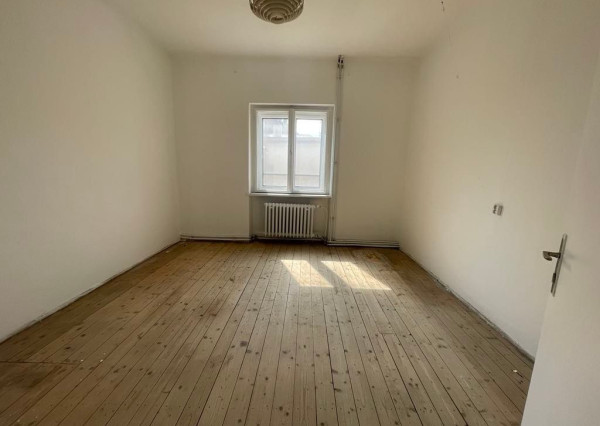 Exklzívne na predaj veľký 7 izb. RD- Partizánske / Veľké Bielice