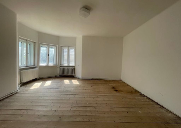 Exklzívne na predaj veľký 7 izb. RD- Partizánske / Veľké Bielice