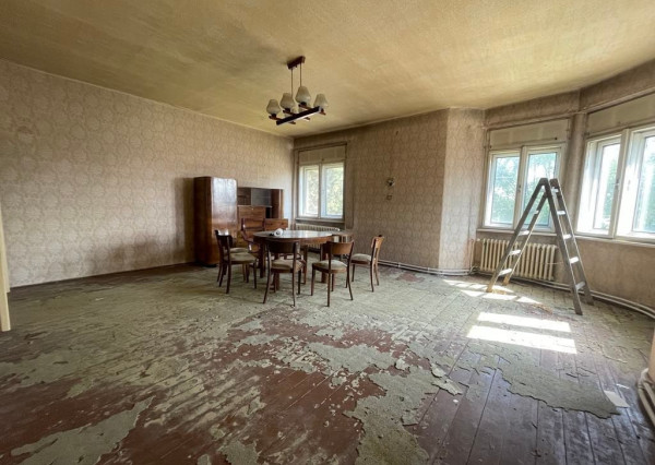 Exklzívne na predaj veľký 7 izb. RD- Partizánske / Veľké Bielice