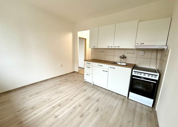 Rezervované...Nová cena ...Exkluzívne na predaj 1izbový byt - Bánovce n/B , ul. A.Hlinku