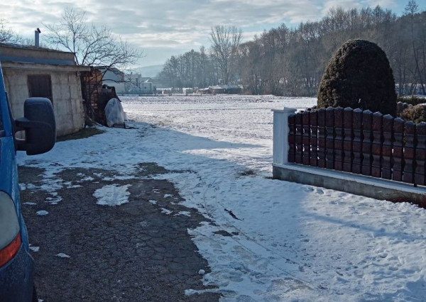 Exkluzívna ponuka rovinatého pozemku v obci Malé Hoste - 978m2