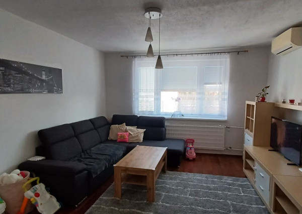 3 IZBOVÝ BYT 63 m² Super cena  Bánovce nad Bebravou.