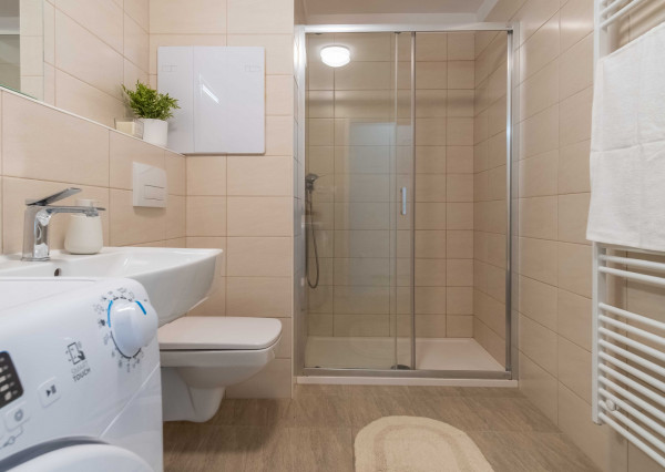 Na prenájom 1-izbový byt s parkovacím miestom v Poprade