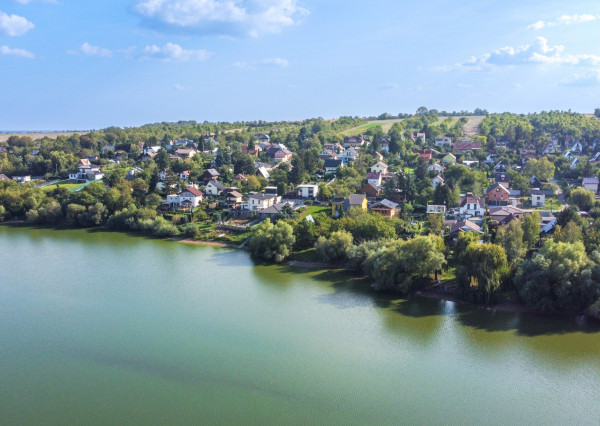 Na predaj 4-izbový rodinný dom s krásnym výhľadom pri vodnej nádrži Suchá nad Parnou