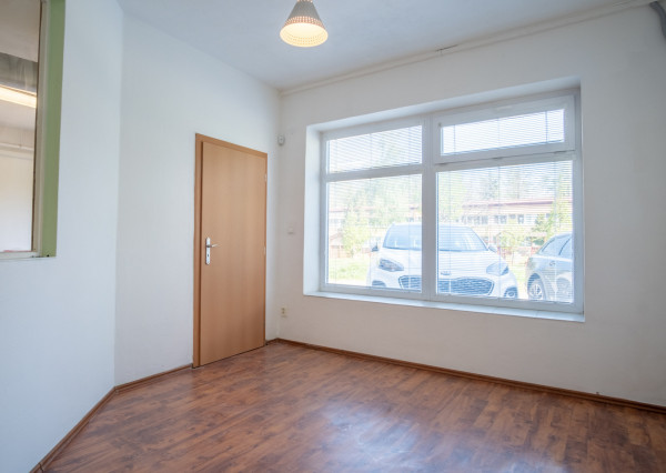 Na prenájom kancelárske priestory v Poprade (Starý Juh)