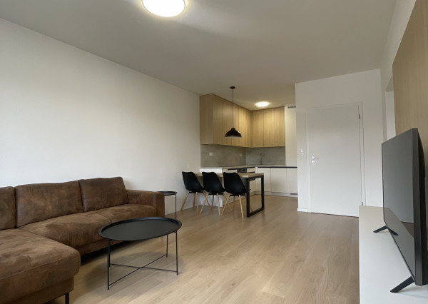 Na prenájom vkusne zariadený 2-izbový byt v Trenčíne