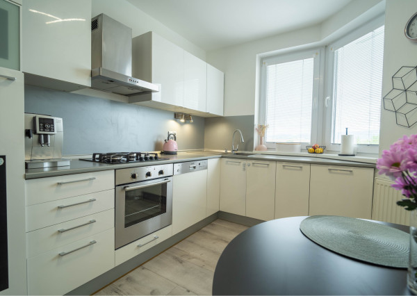 Na predaj 3-izbový byt v obci Trenčianska Turná