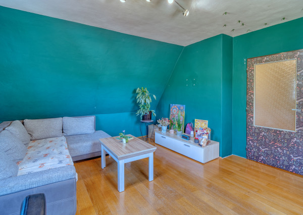 Na predaj trojpodlažný rodinný dom v lokalite Žitná - Radiša