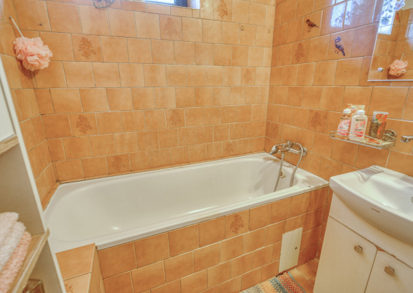 Na predaj trojpodlažný rodinný dom v lokalite Žitná - Radiša