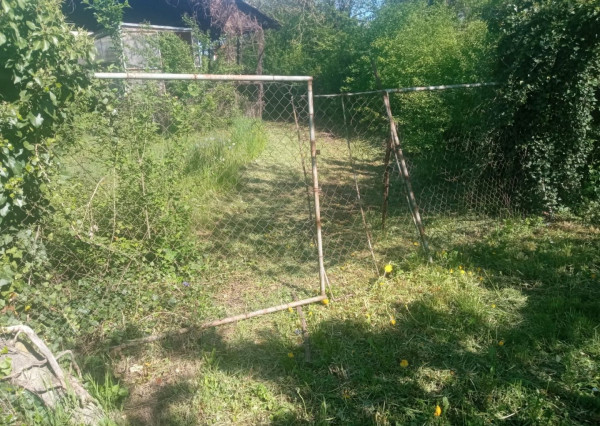 SUPER CENA - Stavebný pozemok  1213 m2 obec BRODZANY