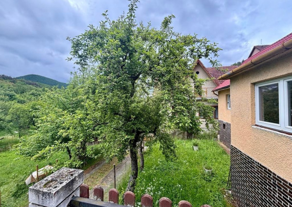 Exkluzívne na predaj 3i RD Šípkov , poz. 587m2