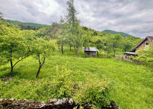 Exkluzívne na predaj 3i RD Šípkov , poz. 587m2