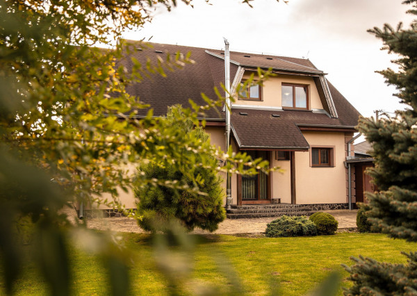 Na predaj štýlový 4-izbový rodinný dom v Trenčíne