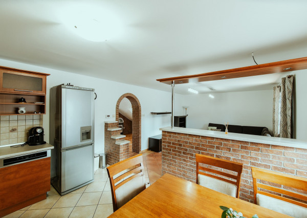 Na predaj štýlový 4-izbový rodinný dom v Trenčíne