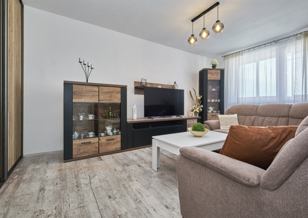 Na predaj zrekonštruovaný 3-izbový byt v Poprade