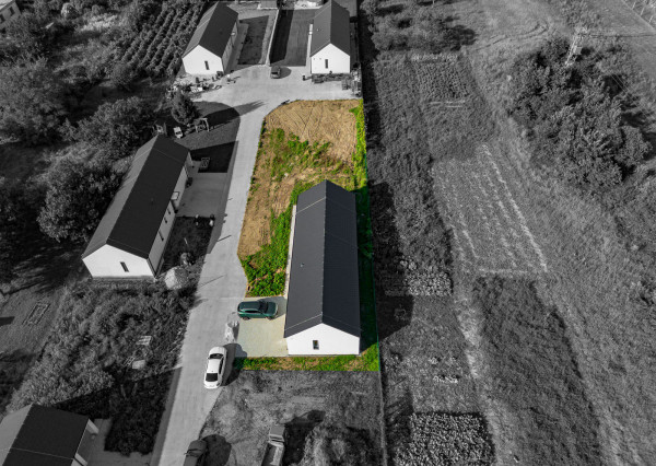 REZERVOVANÉ: Na predaj moderný 4-izbový rodinný dom v Šoporni