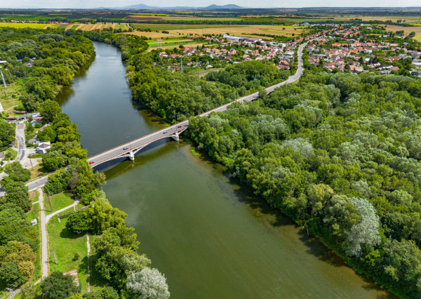 Na predaj garsónka v Seredi