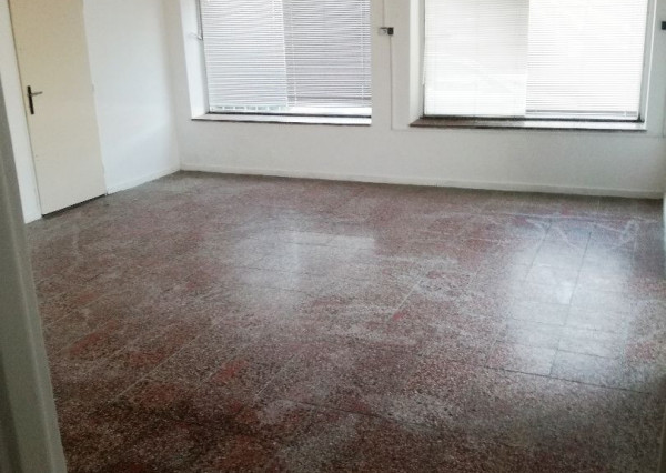 Na prenájom /výrobno-skladovacie priestory/ Prusy