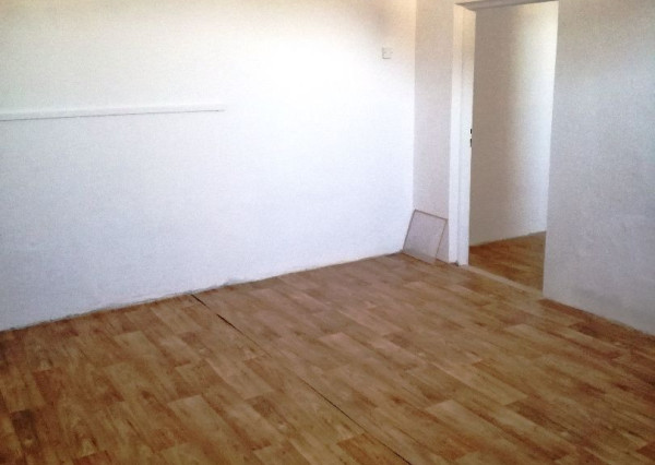 Na prenájom /výrobno-skladovacie priestory/ Prusy