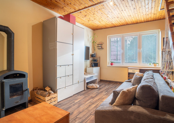 Na predaj samostatne stojaca chata v obci Kuchyňa