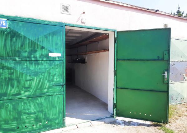 Na prenájom murovaná garáž v Stupave