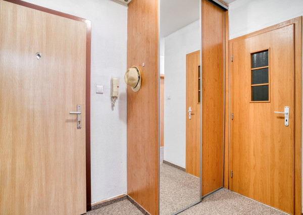 Na predaj čiastočne vybavený 3-izbový byt v Dunajskej Strede