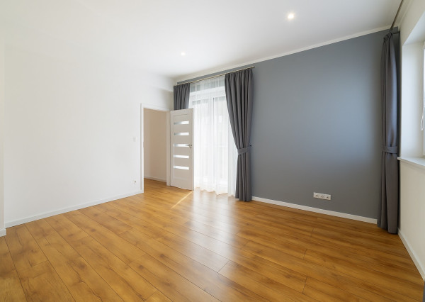 REZERVOVANÉ: Na predaj vkusne zariadený 3-izbový byt na Ružovej ulici v Trenčíne