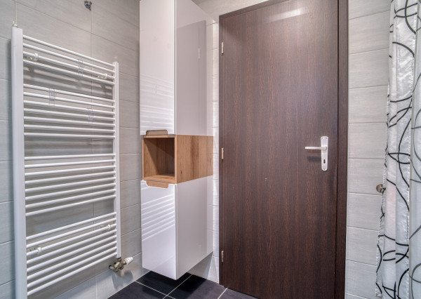 Na prenájom 3-izbový byt v Dunajskej Lužnej