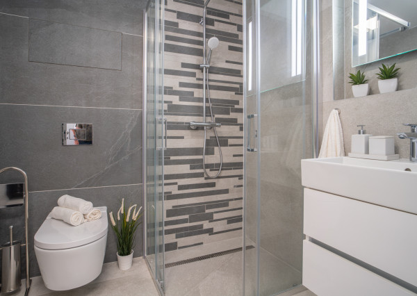 Na prenájom exkluzívny 2-izbový byt so šatníkom a panoramatickým výhľadom v projekte SKYPARK, Továrenská ulica