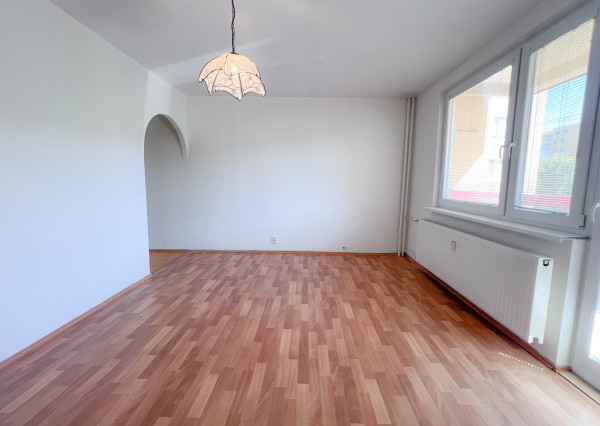 Na predaj 2-izbový byt s balkónom v Trenčíne - Juh I