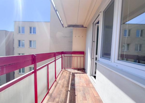 Na predaj 2-izbový byt s balkónom v Trenčíne - Juh I
